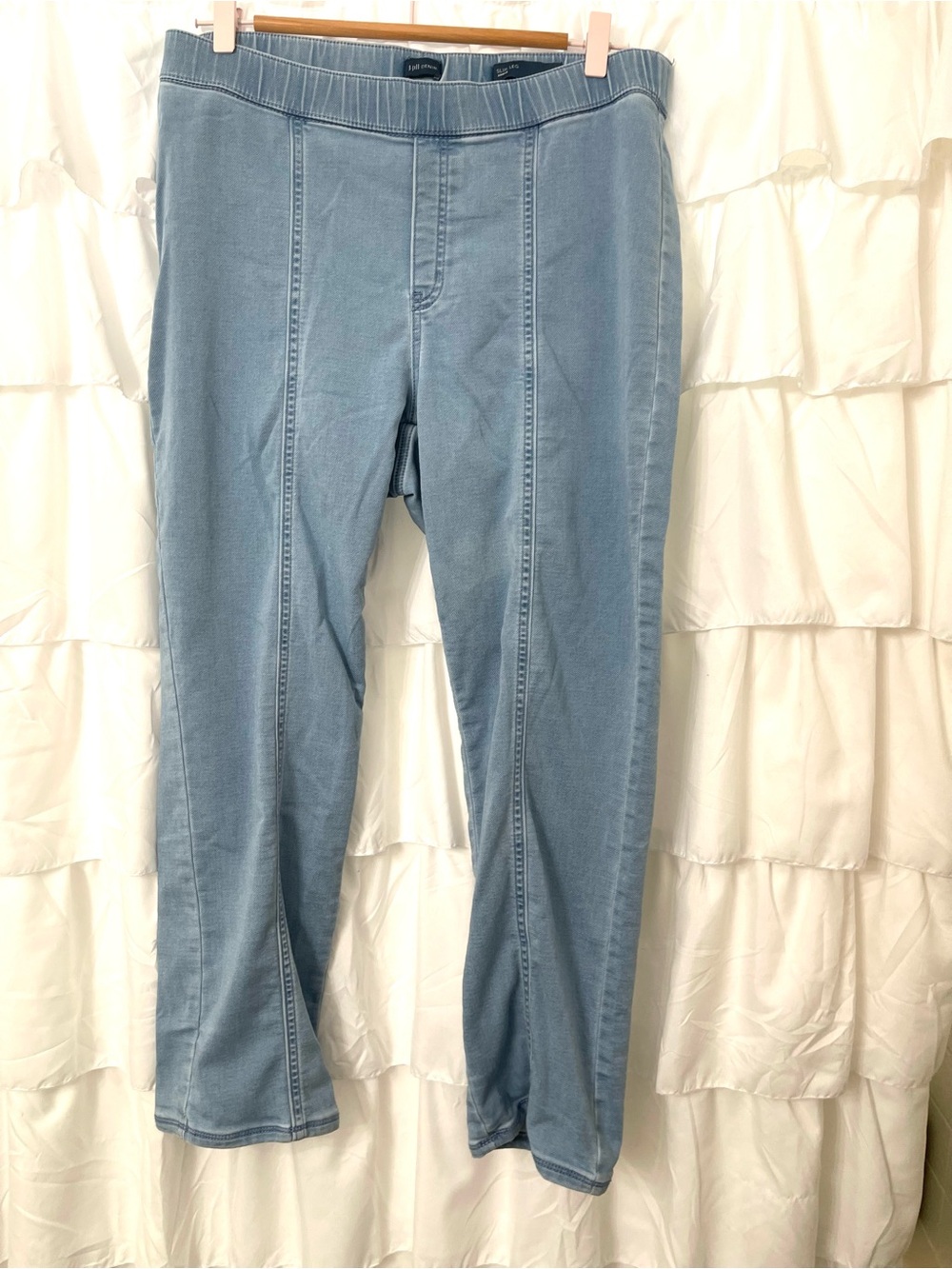 J. Jill Light Blue Pull-On Stretch Jeans